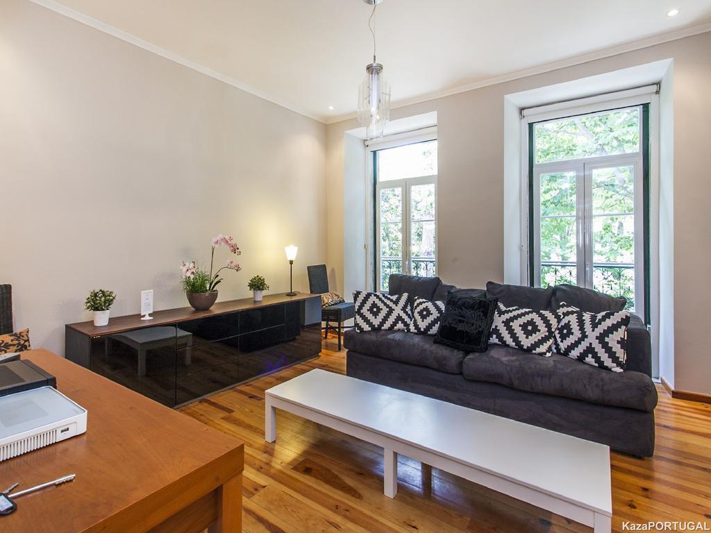 Praca Das Flores Apartment Lisboa Ngoại thất bức ảnh